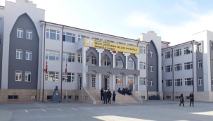 Serdivan Şehit Üsteğmen Selçuk Esedoğlu Anadolu Lisesi'nden Kermese Davet