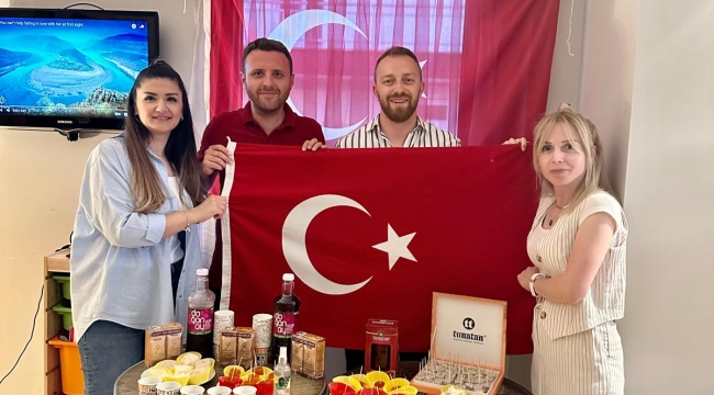 Gençlik Liderleri Yunanistan'da Ülkemizi Temsil Etti