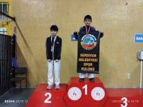 Serdivanlı Karateciler Minikler-Yıldızlar İl Seçmelerinde 25 Madalya Kazandı