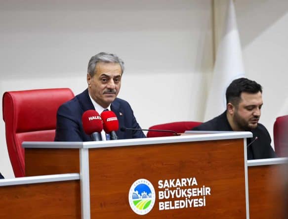 Başkan Alemdar, Sakarya Meclisi’nde Hizmet Projelerini ve Uyumun Önemini Vurguladı