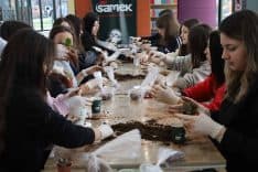 Ramazan’da Sakarya’da Gençler SAMEK Atölyelerinde Yeteneklerini Sergiledi