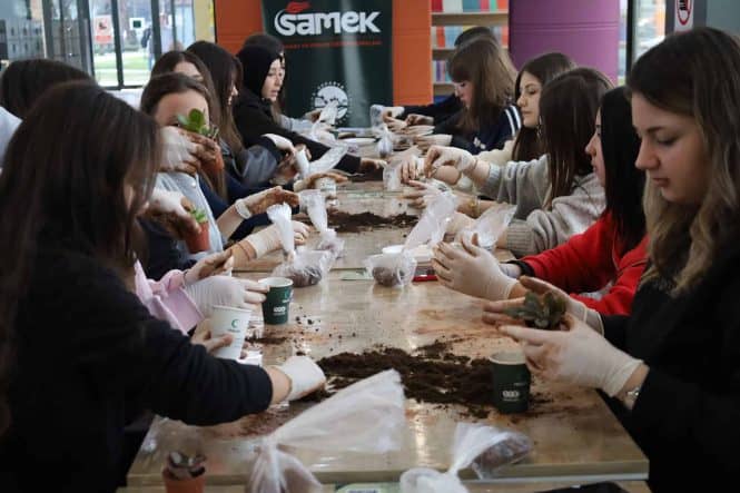 Ramazan’da Sakarya’da Gençler SAMEK Atölyelerinde Yeteneklerini Sergiledi