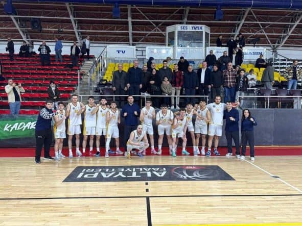 Serdivan Belediyesi Spor Kulübü U-15 Güreş ve Basketbolda Önemli Başarılar Elde Etti