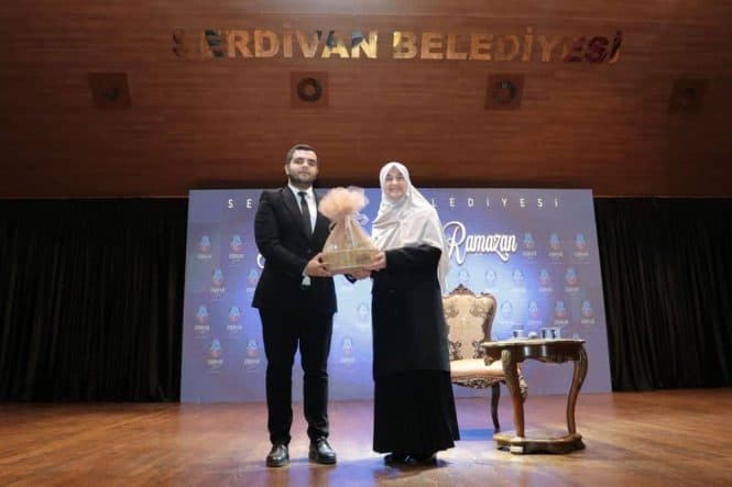 Serdivan’da “Ailede Maneviyat” Konulu Söyleşiye Yoğun İlgi