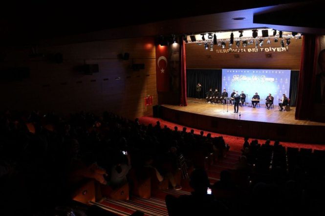 Serdivan’da Tasavvuf Müziği Konserine Yoğun İlgi