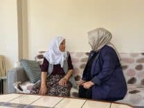 Serdivan Belediyesi’nden Yaşlılar Haftası’nda Anlamlı Ev Ziyaretleri