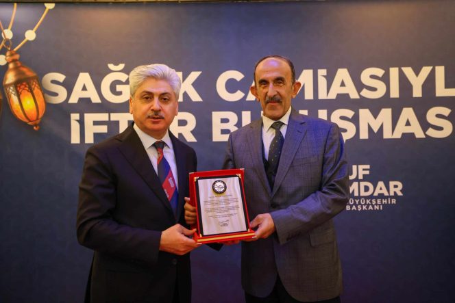 Sakarya’da 14 Mart Tıp Bayramı İftarında Sağlık Çalışanlarına Vefa ve Teşekkür