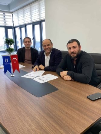 Sakarya Uygulamalı Bilimler Üniversitesi ve MachBEE Arasında Dijital Eğitim İş Birliği Protokolü İmzalandı