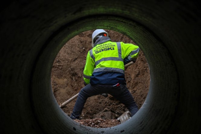 Sapanca’da 1 Milyar Liralık Altyapı Yatırımıyla Su Kayıpları Azalıyor, 13 Mahallenin Hatları Yenileniyor