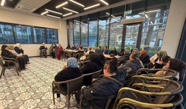 Kocaali’de Kadınlara Yönelik Farkındalık ve Bilgilendirme Etkinliği Gerçekleştirildi