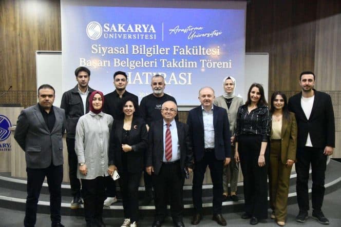 Sakarya Üniversitesi SBF’de Güz Dönemi Onur ve Yüksek Onur Belgeleri Sahiplerini Buldu