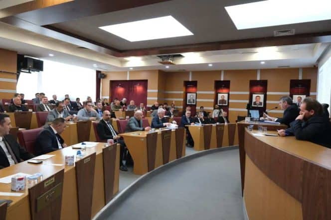 Serdivan Belediye Meclisi'nde İki Yılın Değerlendirmesi ve Yeni Vizyon Projeleri