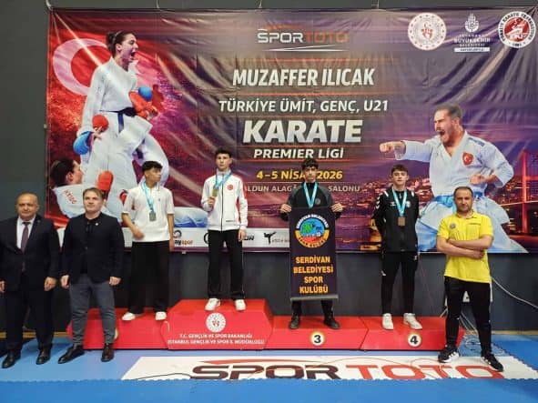 Serdivanlı Bedirhan Efe, Karate Premier Ligi’nde Türkiye Üçüncüsü Oldu
