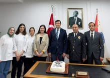 Sapanca’da Polis Haftası’nda Öğrencilerden Emniyet Müdürlüğüne Ziyaret ve Kutlama