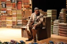 Sakarya'da Çehov Kabare Tiyatro Oyunu Renkli Performanslarla Sahnelendi